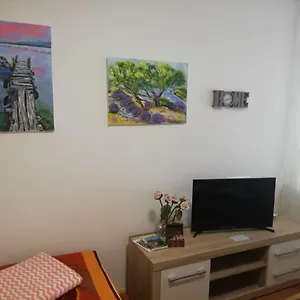 Apartment Studio Rose, Pula